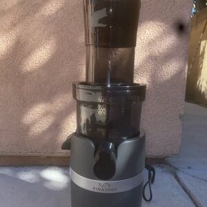 Princess House Vida Sana press juicers
